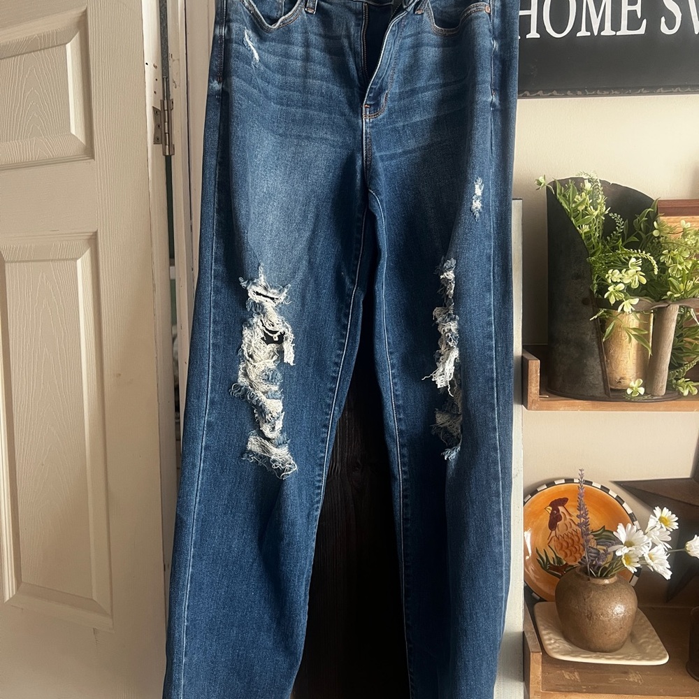 Judy Blue Dark Blue Distressed Boyfriend Jeans